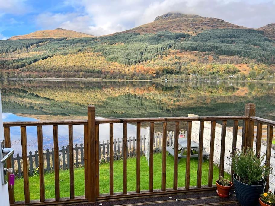 Cottage On The Loch 阿罗柴尔 外观 照片